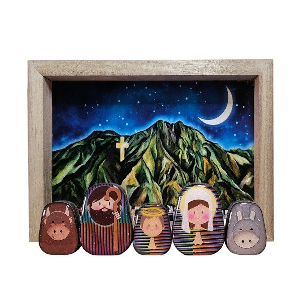 Pesebre Venezolano de Cinco Piezas Motivo Cruz Diez