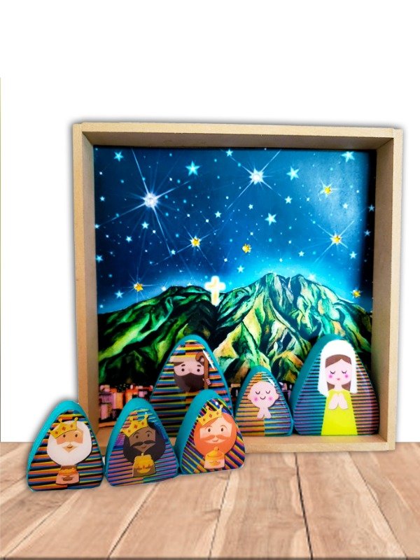 Pesebre Triangular Reversible de Seis Piezas Tema Cruz Diez