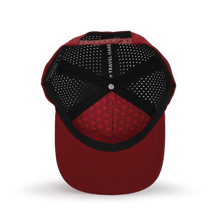 Sale y se acaba Performance Vinotinto Cap